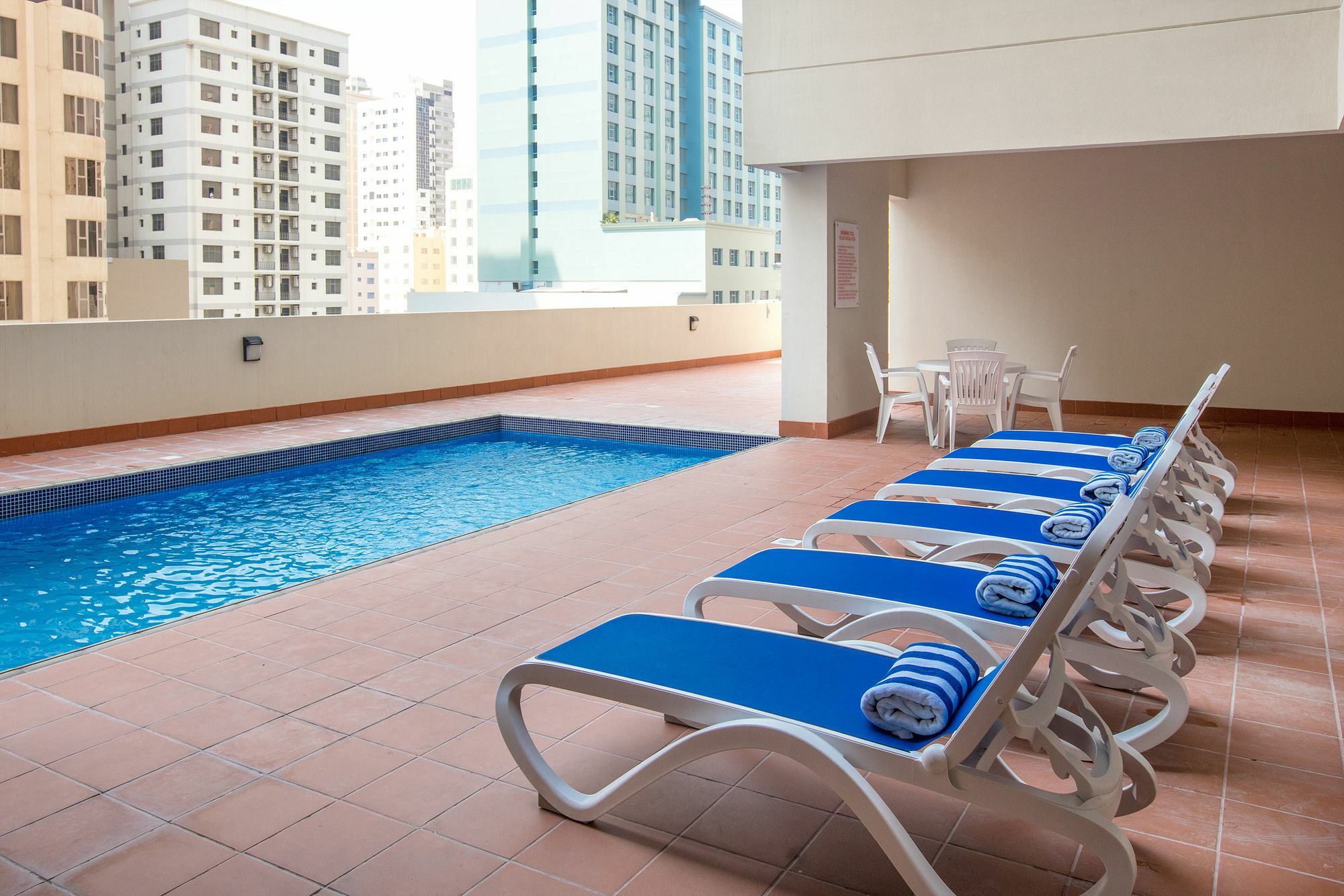 Aspire Tower Apartment Manama Exterior photo