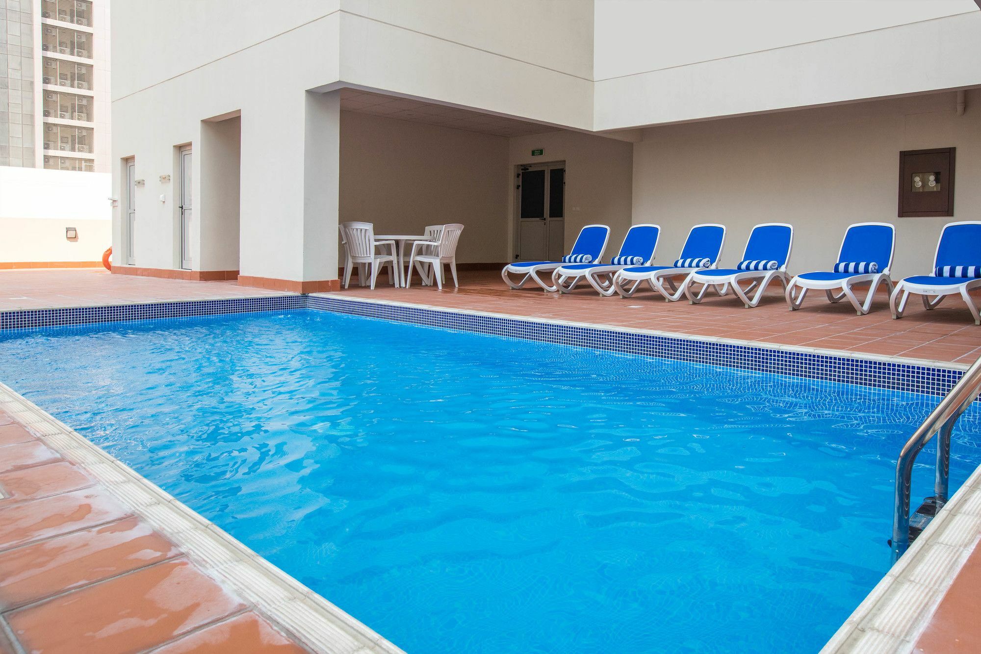 Aspire Tower Apartment Manama Exterior photo